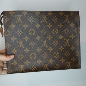 Authentic Louis Vuitton Toiletry 26 Pouch